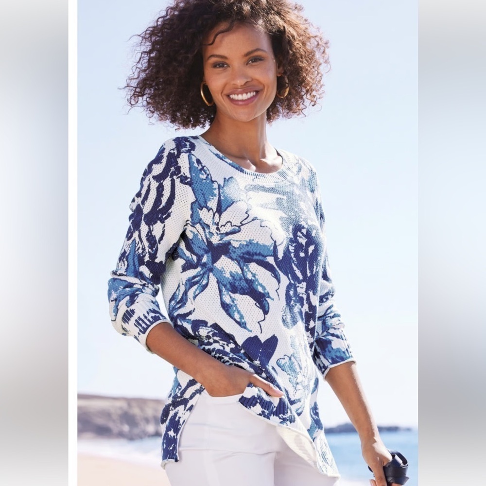 Soft Surroundings Marin Blue White Floral Tunic Sweater Size M Coastal Chic